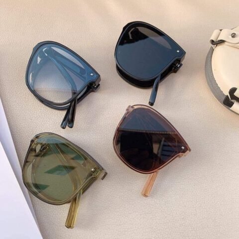 Easily Usable Unique Folding Sunglass