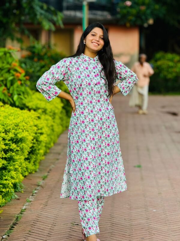 New Trendy Two Piece (Same Print)
